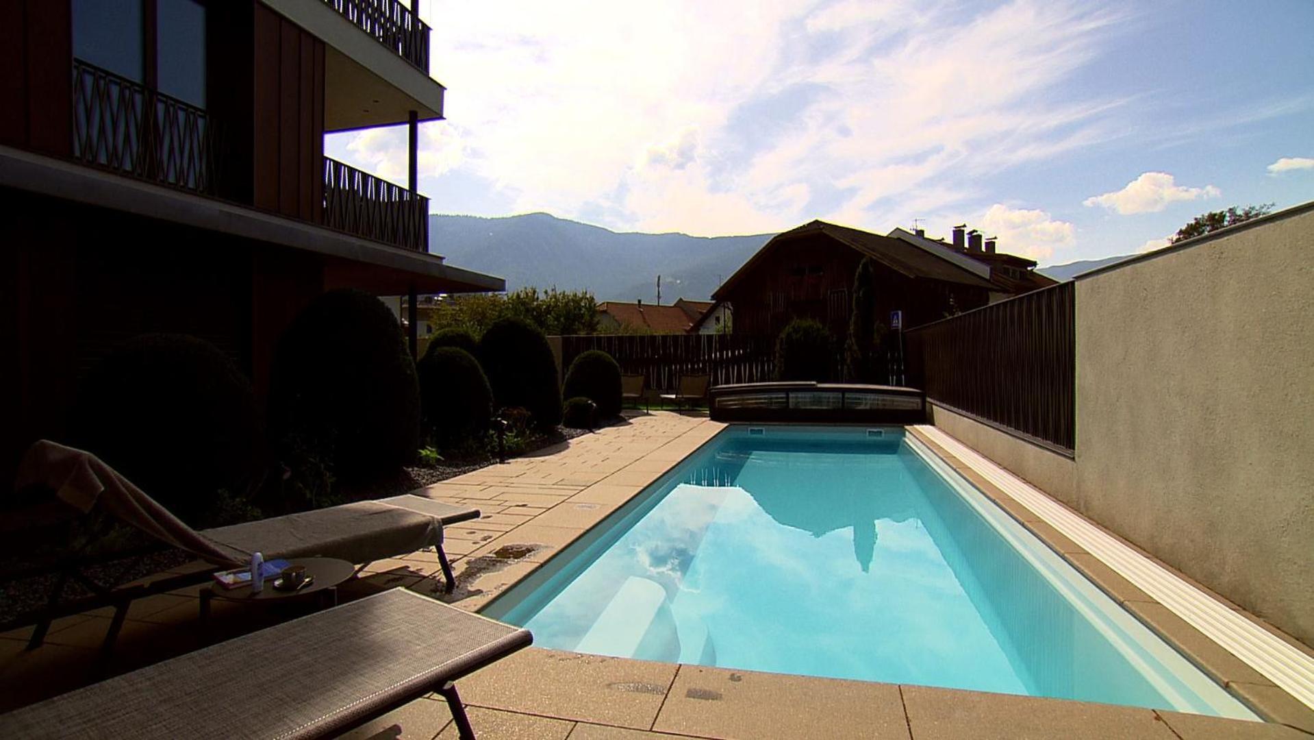 Anton Dolomites Hideaway Apartment Brunico Luaran gambar