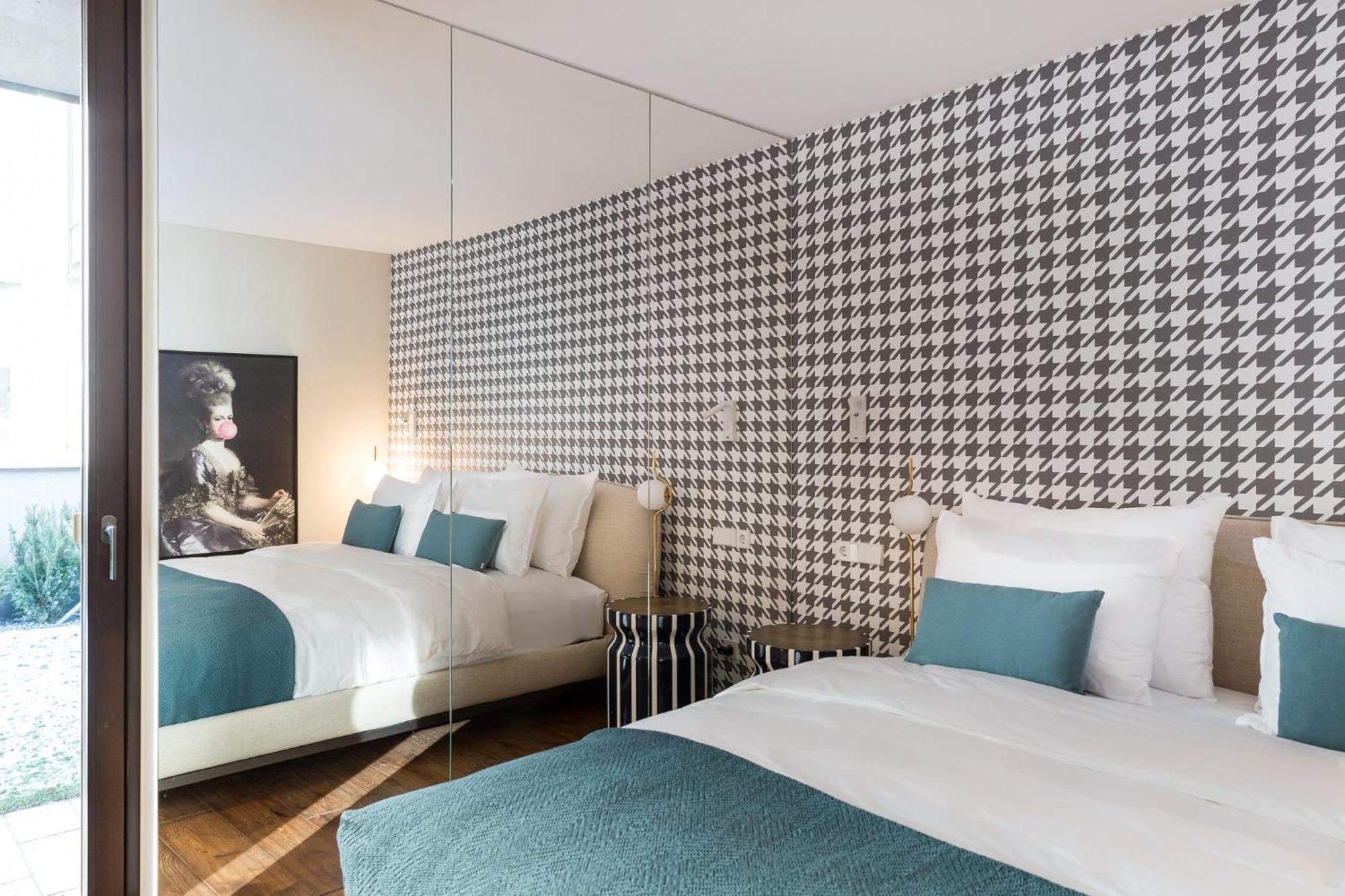Anton Dolomites Hideaway Apartment Brunico Luaran gambar