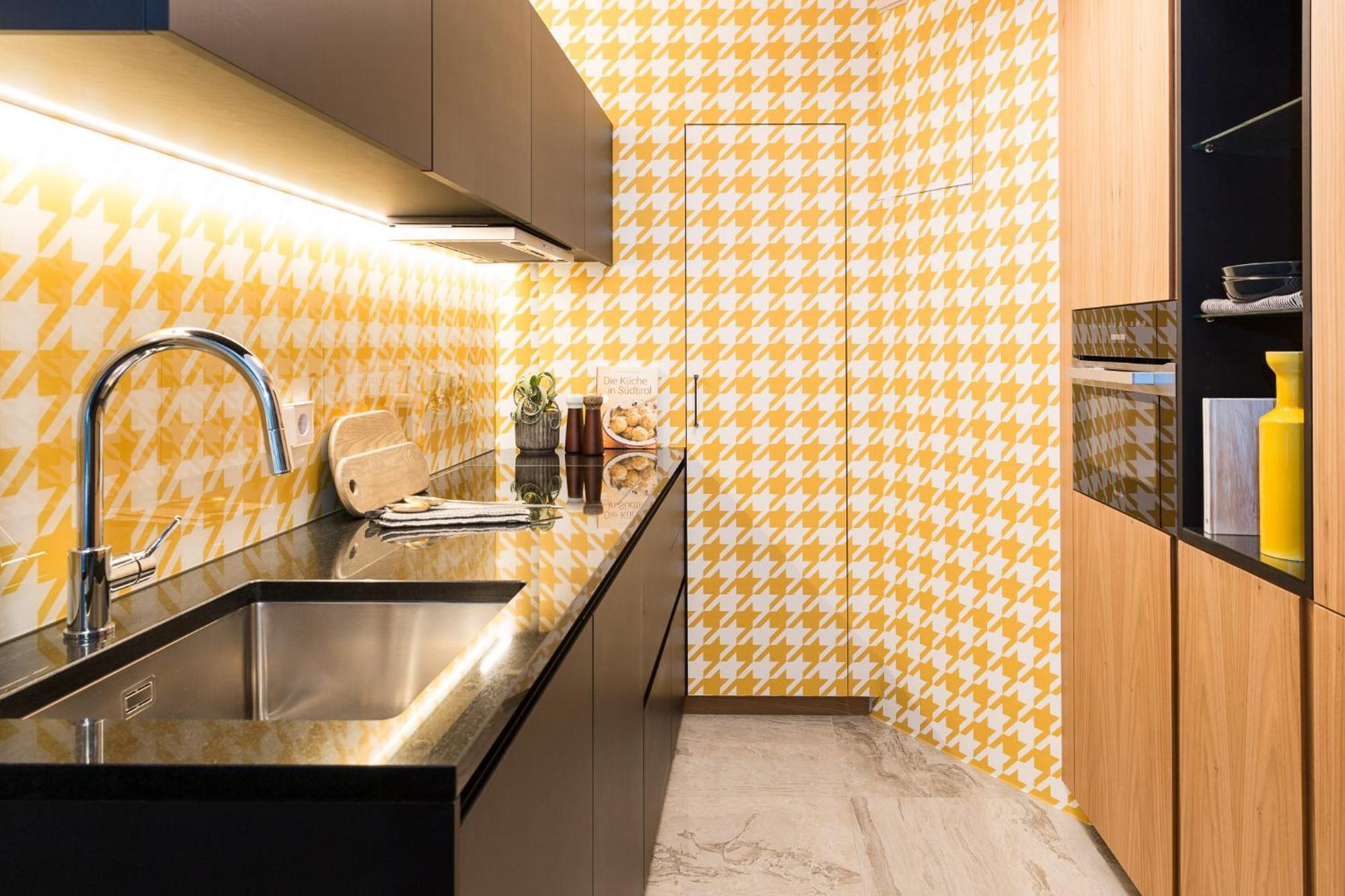 Anton Dolomites Hideaway Apartment Brunico Luaran gambar